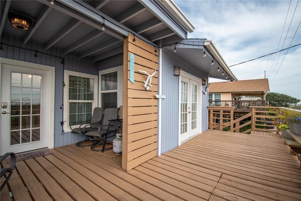938 E Lakeside Drive Corpus Christi TX 78418