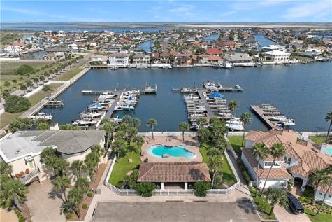 222 La Joya Port Aransas TX 78373
