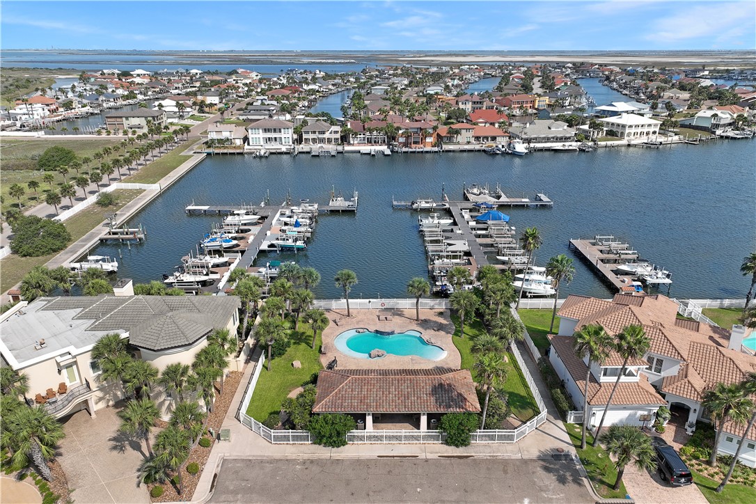222 La Joya Port Aransas TX 78373