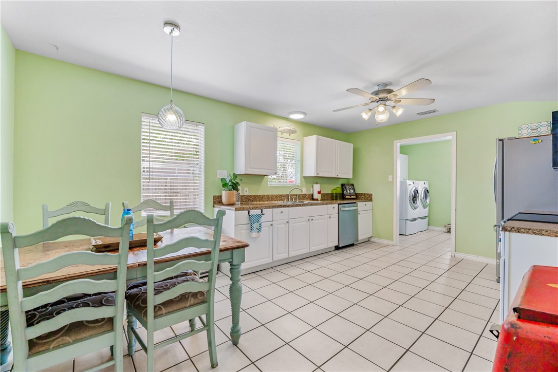 13714 Captain Kidd Drive Corpus Christi TX 78418