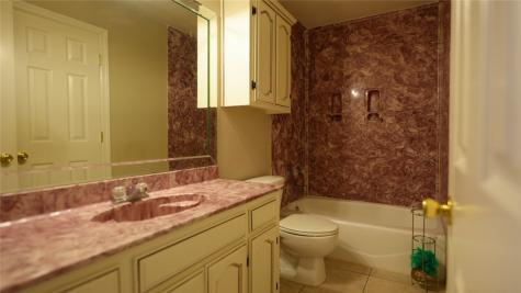 240 County Road 2112 Alice TX 78332