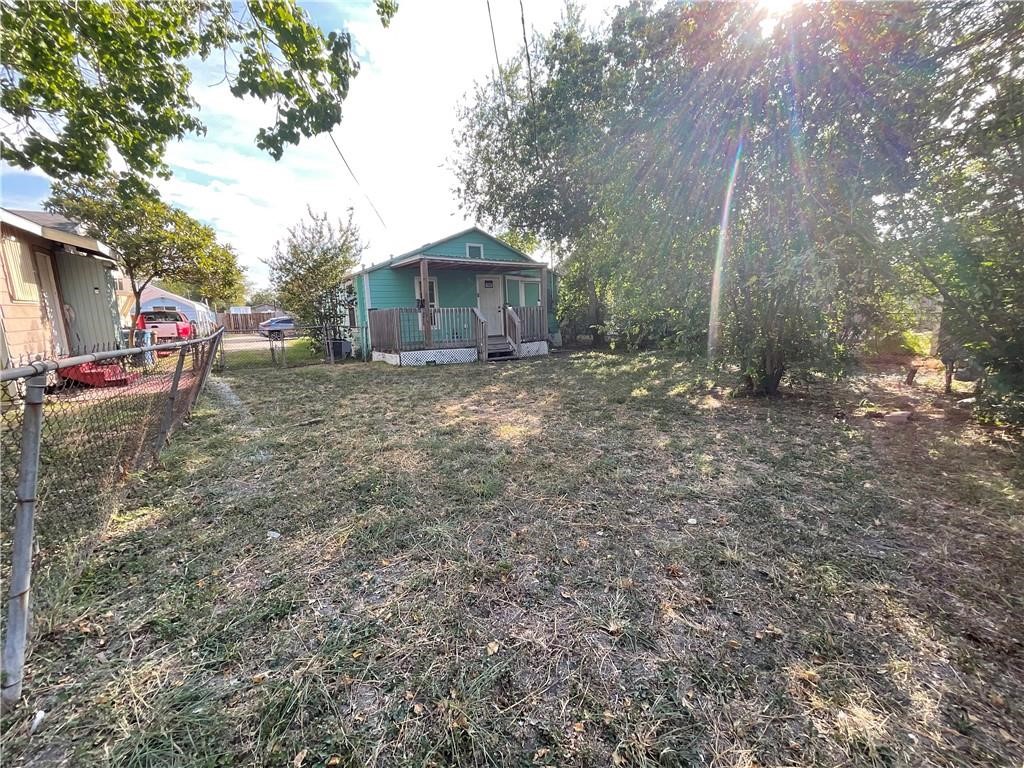 2806 Guadalupe Corpus Christi TX 78405