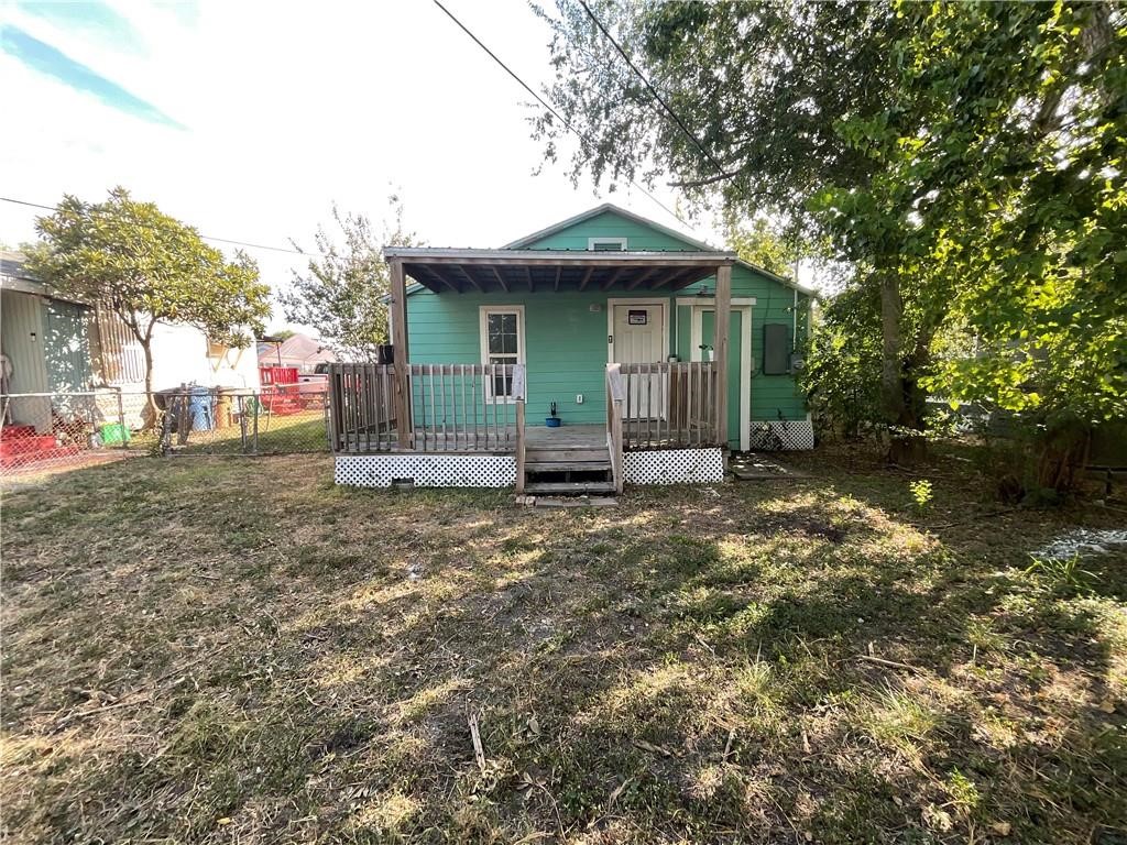 2806 Guadalupe Corpus Christi TX 78405