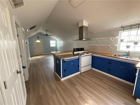 2806 Guadalupe Corpus Christi TX 78405