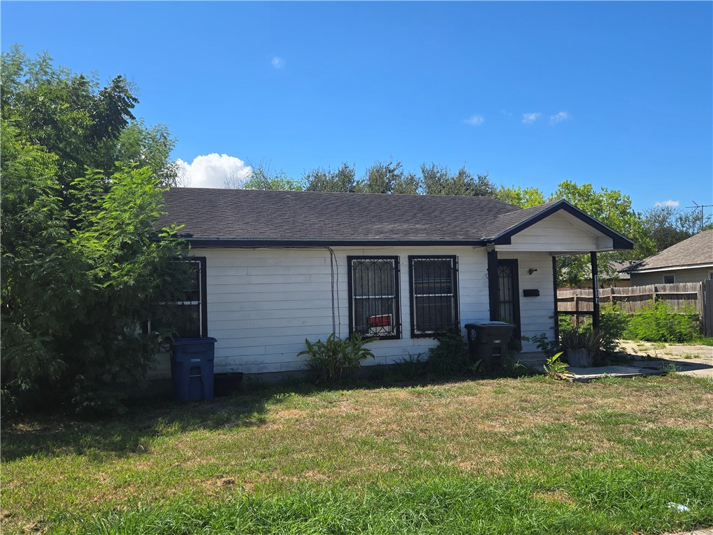 1117 Green Earth Drive Corpus Christi TX 78405