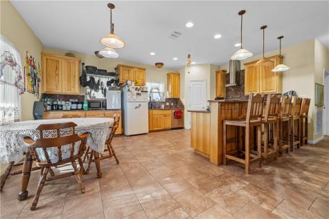 15324 County Road 1196 Sinton TX 78387