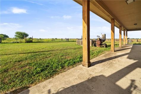 15324 County Road 1196 Sinton TX 78387