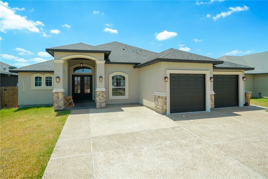 9505 Royal Oak Drive Corpus Christi TX 78410