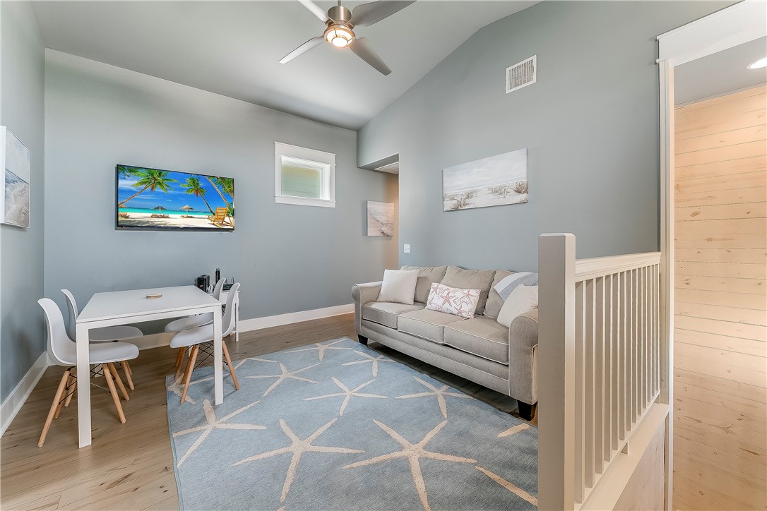 2821 S 11th Street 101 Port Aransas TX 78373