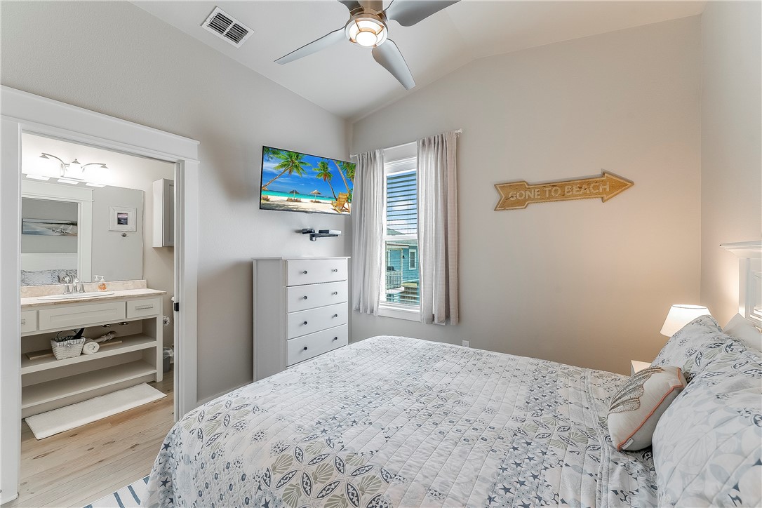 2821 S 11th Street 101 Port Aransas TX 78373
