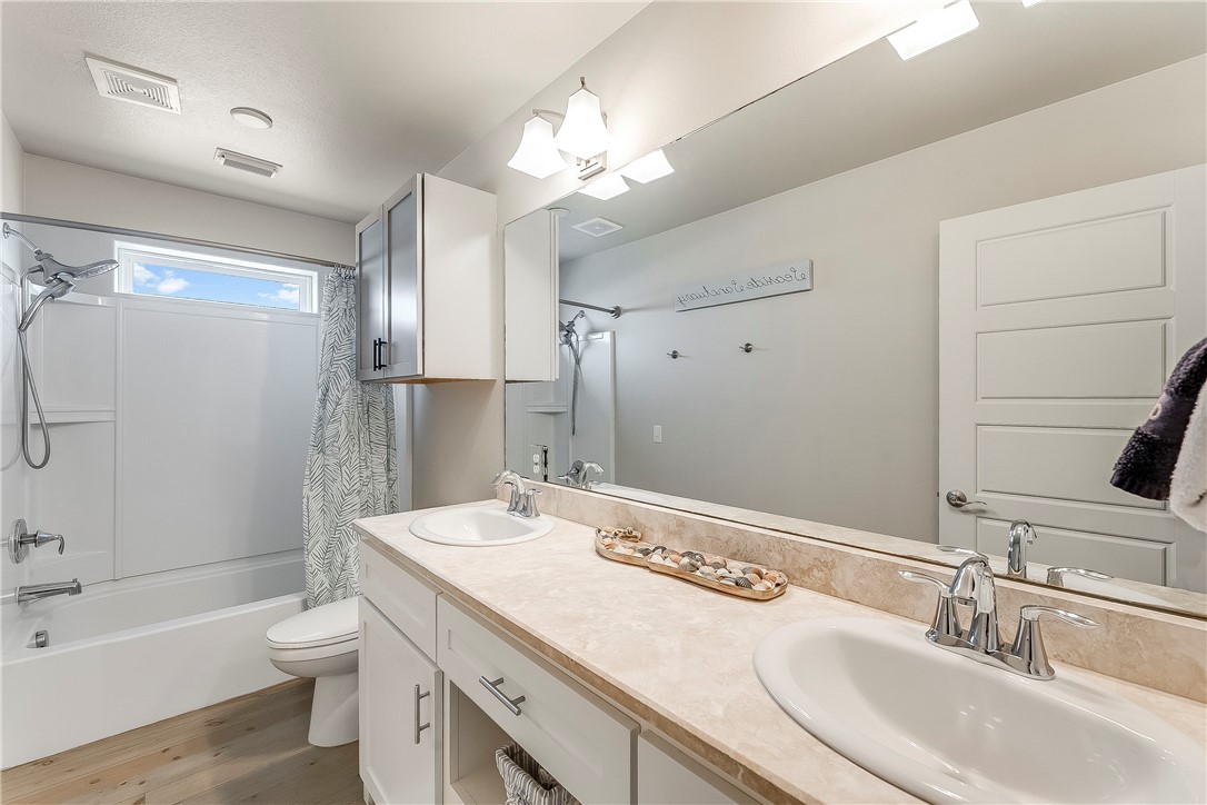 2821 S 11th Street 101 Port Aransas TX 78373