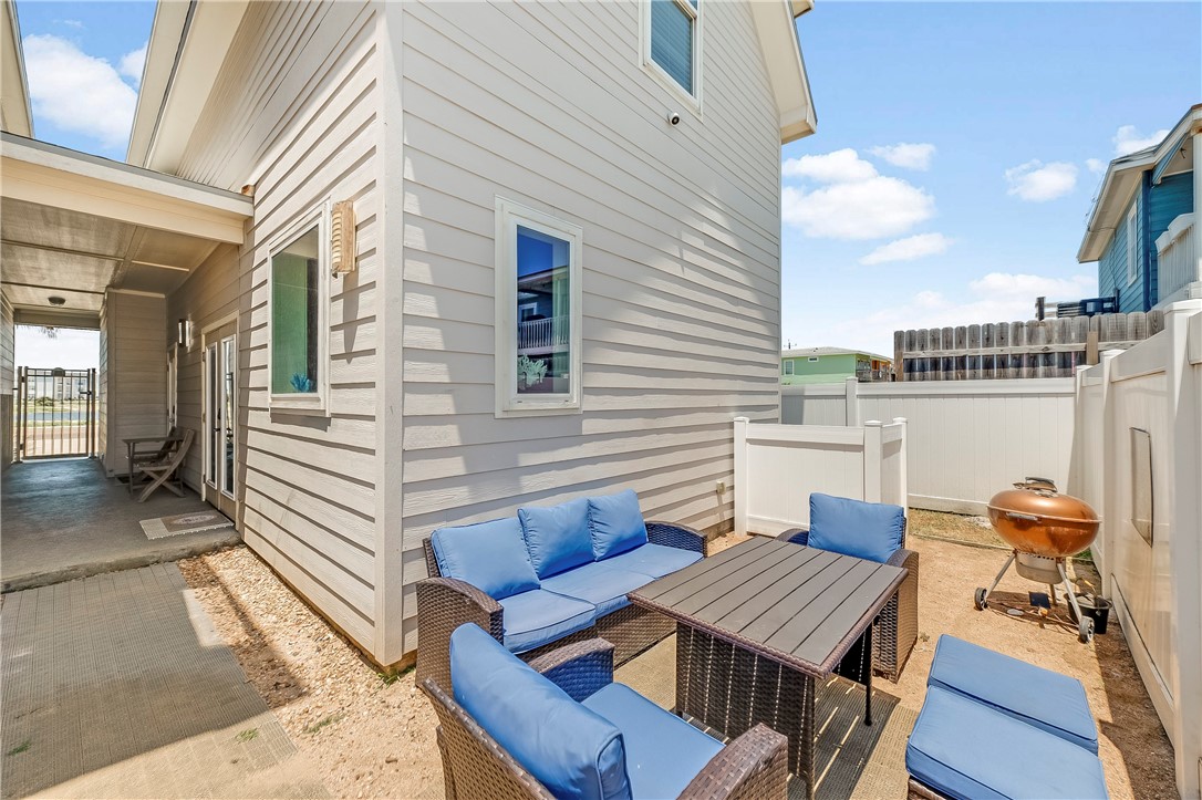 2821 S 11th Street 101 Port Aransas TX 78373