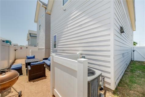 2821 S 11th Street 101 Port Aransas TX 78373