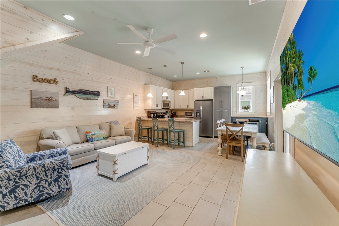 2821 S 11th Street 101 Port Aransas TX 78373