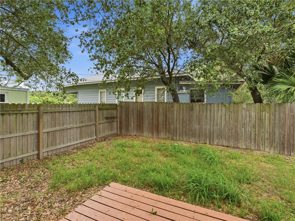 402 E Nopal Street Rockport TX 78382