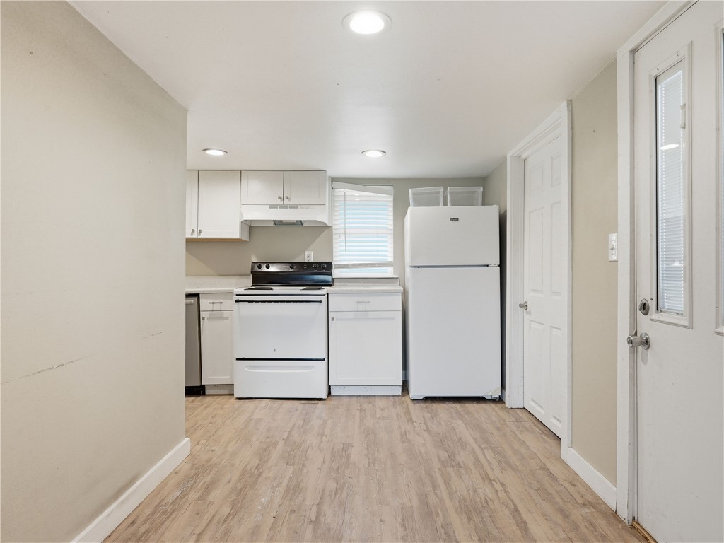 402 E Nopal Street Rockport TX 78382