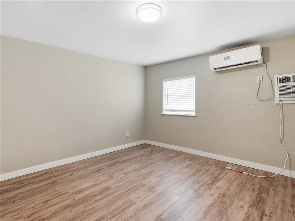 402 E Nopal Street Rockport TX 78382