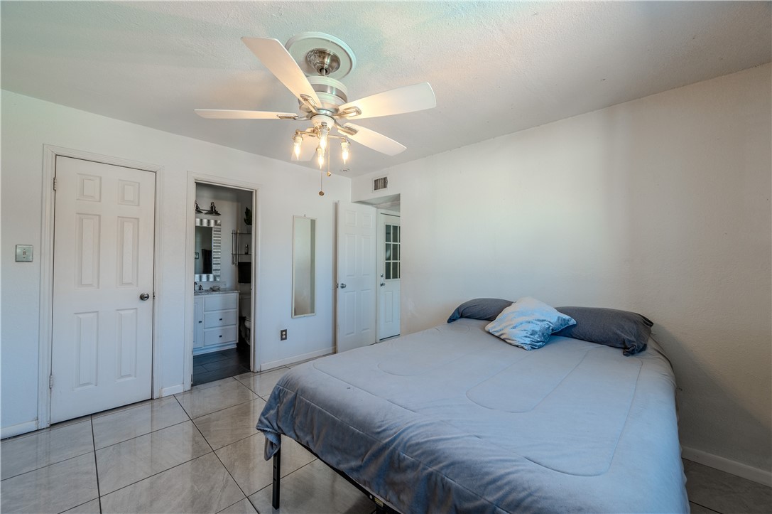 2301 Vialoux Drive Corpus Christi TX 78418