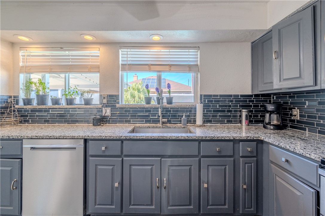 2301 Vialoux Drive Corpus Christi TX 78418