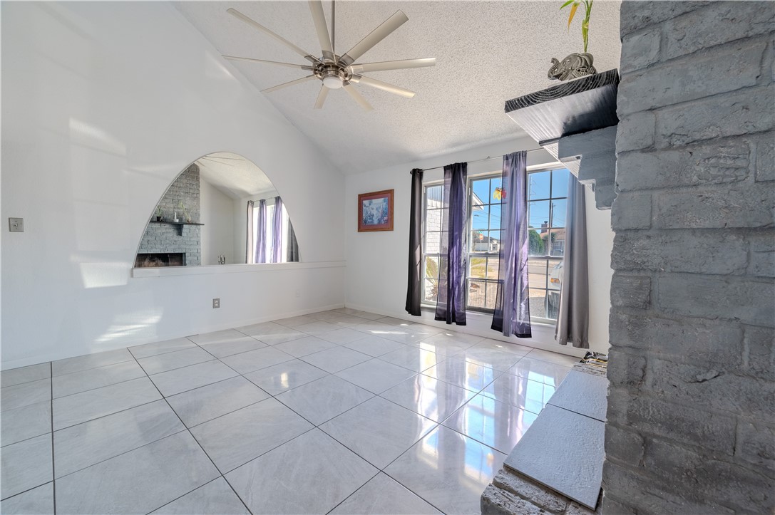 2301 Vialoux Drive Corpus Christi TX 78418