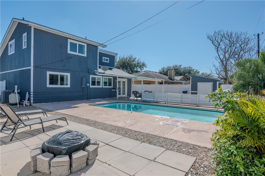 2301 Vialoux Drive Corpus Christi TX 78418