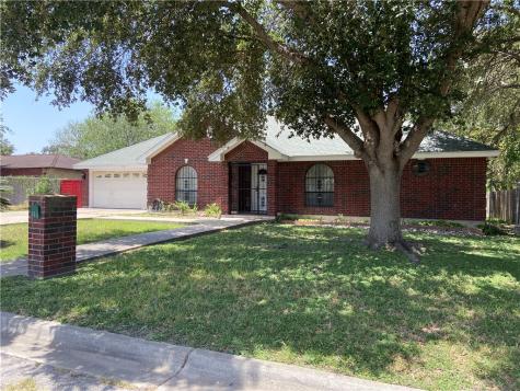 905 Franco Drive Alice TX 78332