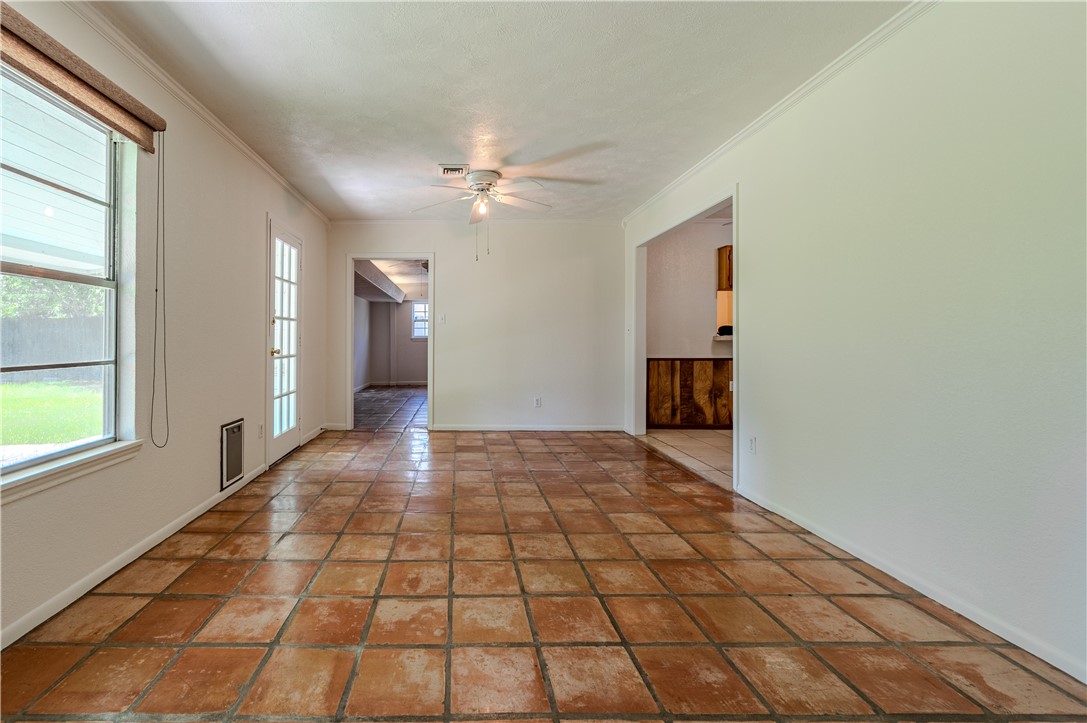 809 Crestview Drive Corpus Christi TX 78412