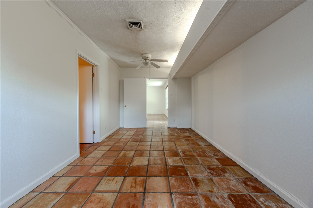 809 Crestview Drive Corpus Christi TX 78412