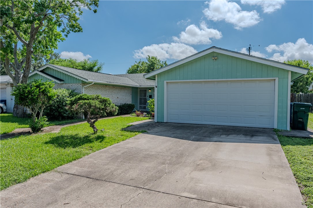 809 Crestview Drive Corpus Christi TX 78412