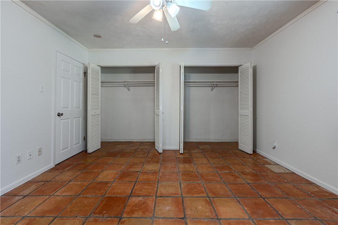 809 Crestview Drive Corpus Christi TX 78412