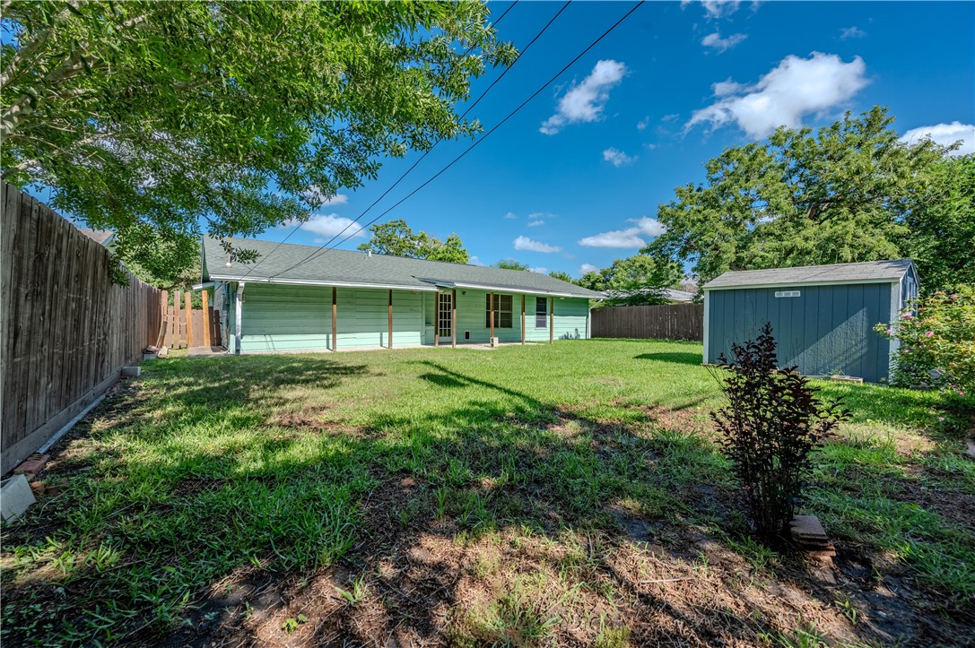 809 Crestview Drive Corpus Christi TX 78412