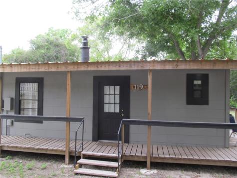 119 Horseshoe Cliff Sandia TX 78383