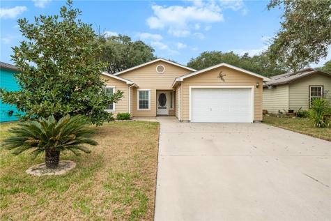 125 Pecan Harbor Street Rockport TX 78382