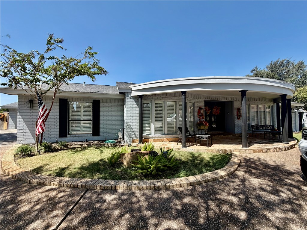 5017 Lost Creek Circle Corpus Christi TX 78413