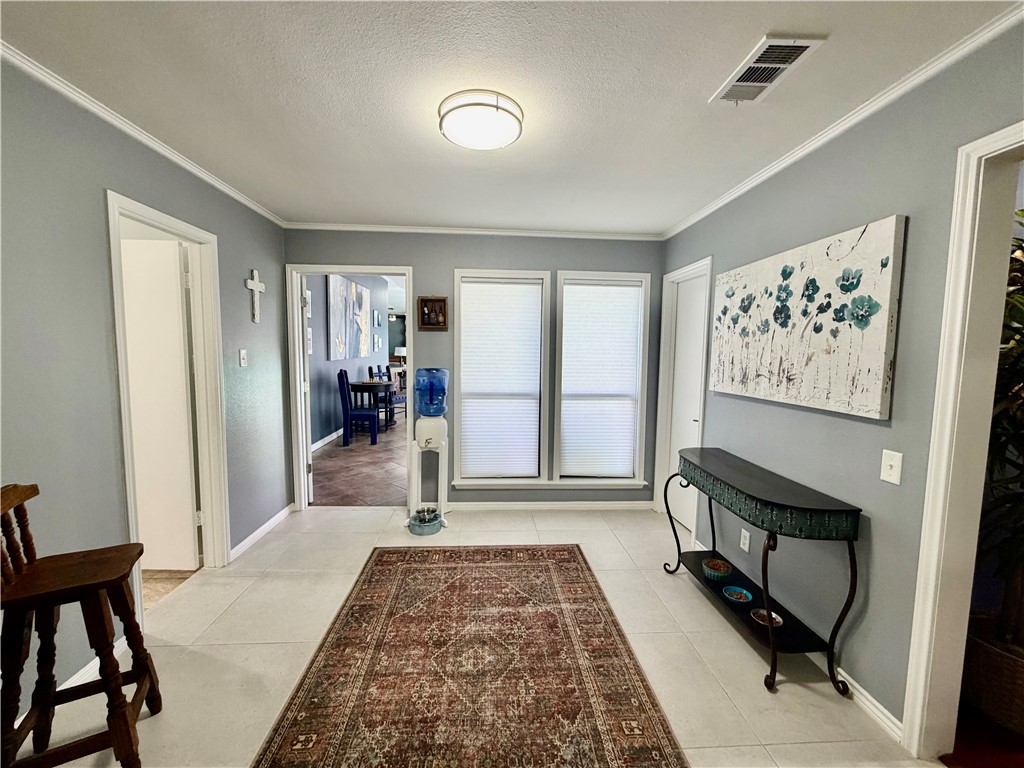 5017 Lost Creek Circle Corpus Christi TX 78413