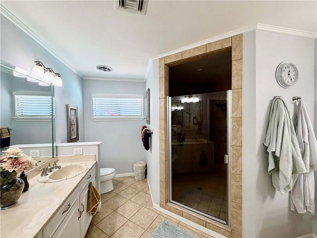 5017 Lost Creek Circle Corpus Christi TX 78413