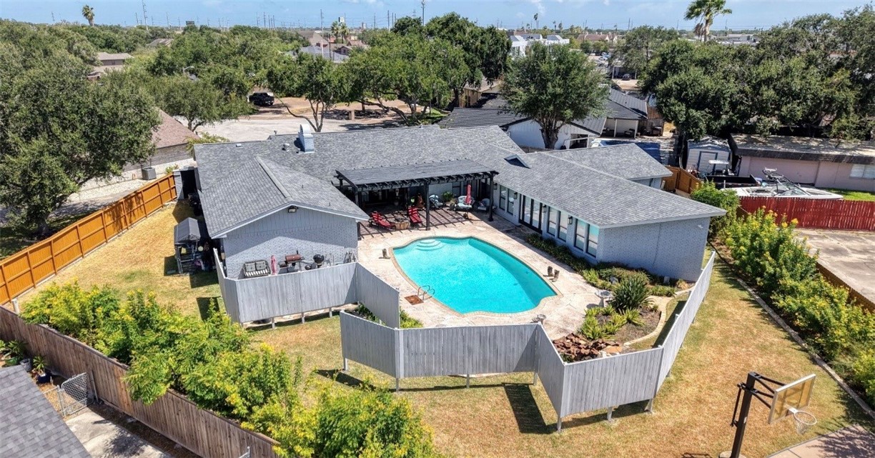5017 Lost Creek Circle Corpus Christi TX 78413