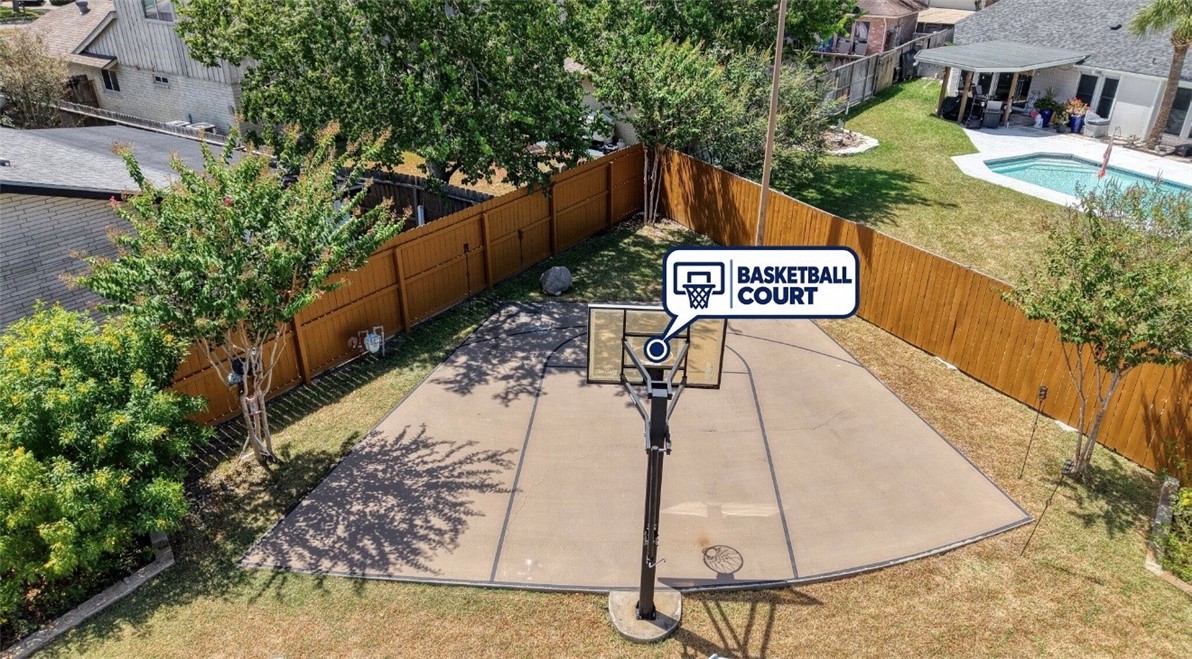 5017 Lost Creek Circle Corpus Christi TX 78413