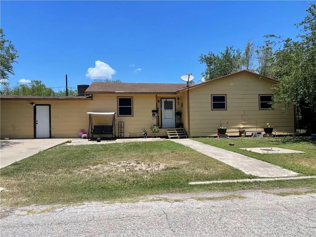 155 W 8th Street Alice TX 78332