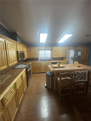 200 W 418 Creek Premont TX 78375