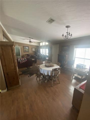 200 W 418 Creek Premont TX 78375