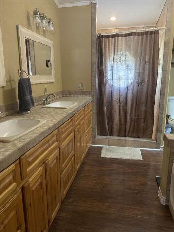 200 W 418 Creek Premont TX 78375