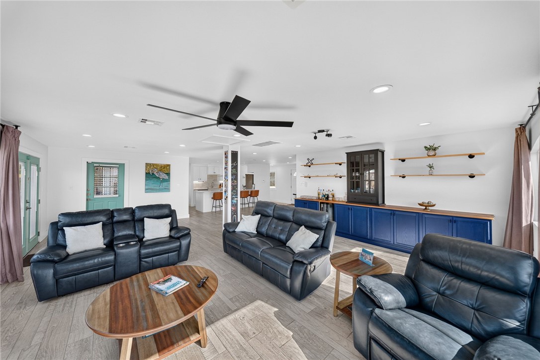 111 Caribbean Drive Corpus Christi TX 78418