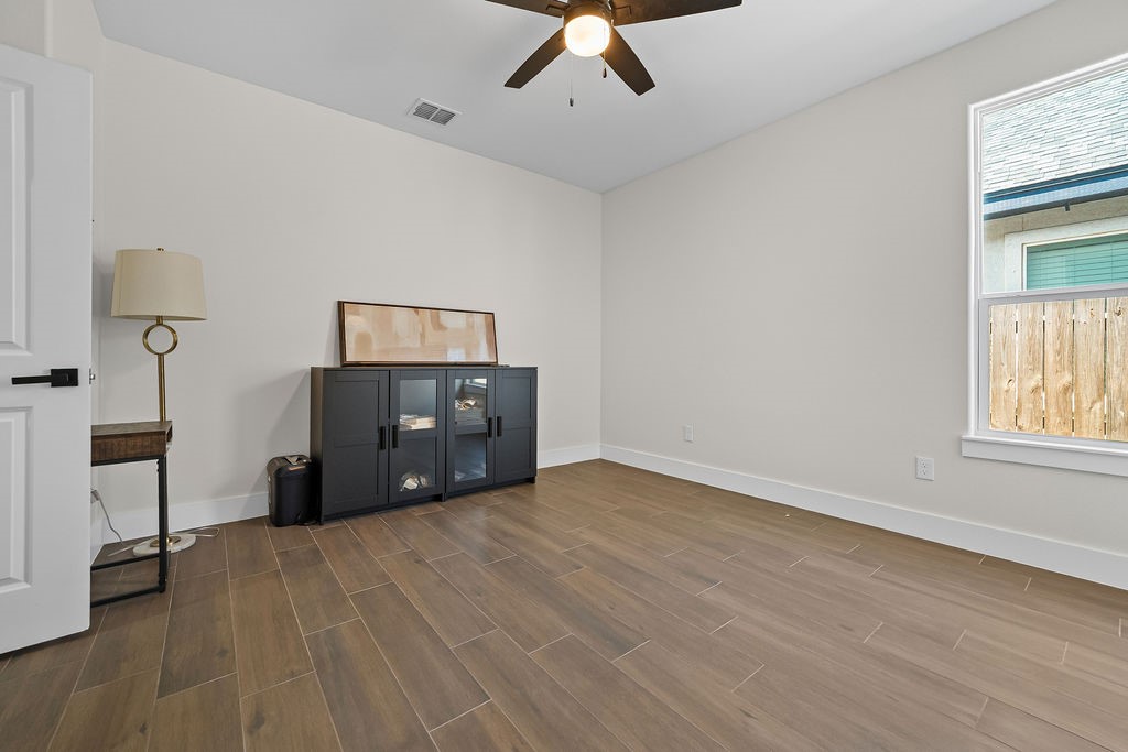 4017 Fold Corpus Christi TX 78414