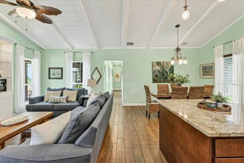 53 Old Cottage Beach Rockport TX 78382