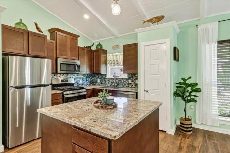 53 Old Cottage Beach Rockport TX 78382
