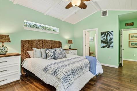 53 Old Cottage Beach Rockport TX 78382
