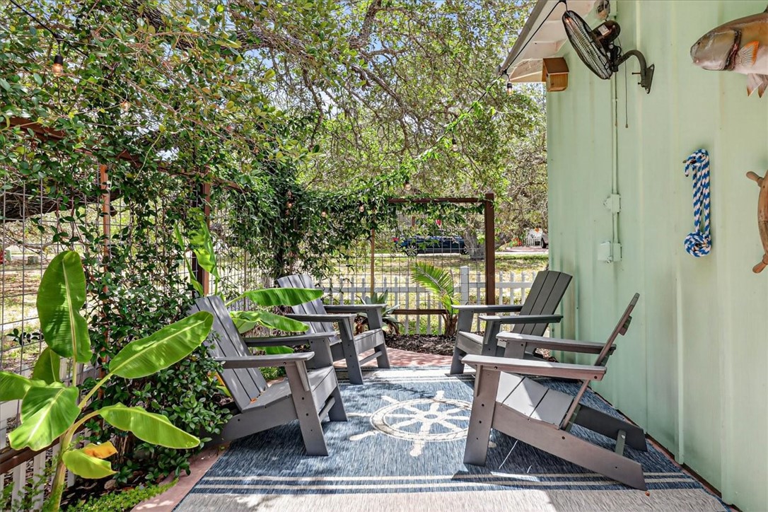 53 Old Cottage Beach Rockport TX 78382