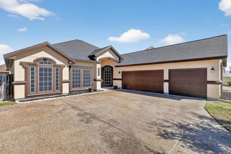 6026 Queen Bess Drive Corpus Christi TX 78414