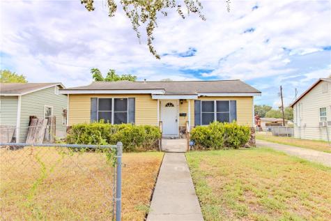 4325 Kirkwood Drive Corpus Christi TX 78411